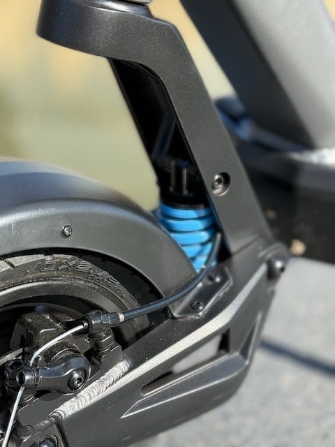 Trittbrett und Rahmen des ePowerFun Pulse Plus